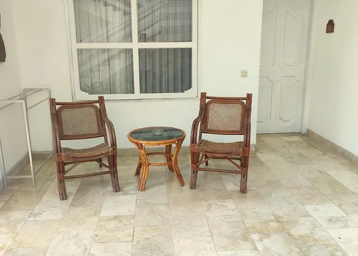 Sari Bunga - Legian, Walking Distance To فندق
