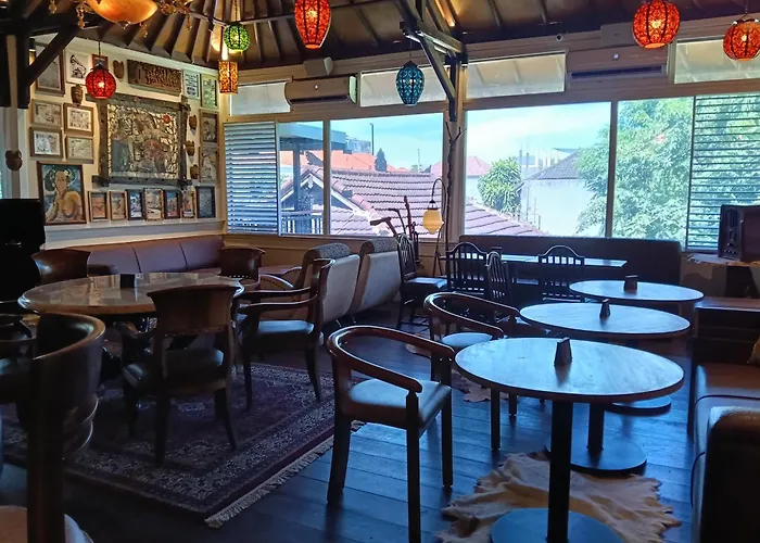Sari Bunga - Legian, Walking Distance To ホテル