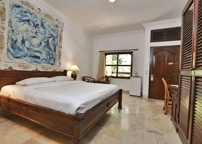 Sari Bunga - Legian, Walking Distance To 3* レギャン
