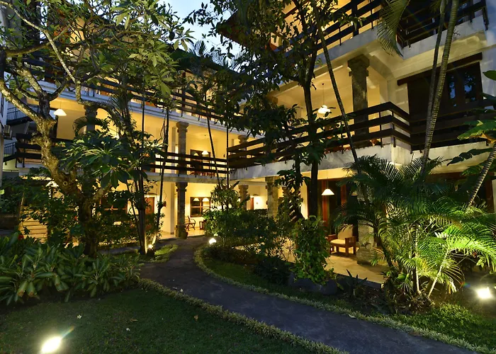 Sari Bunga - Legian, Walking Distance To 3* レギャン